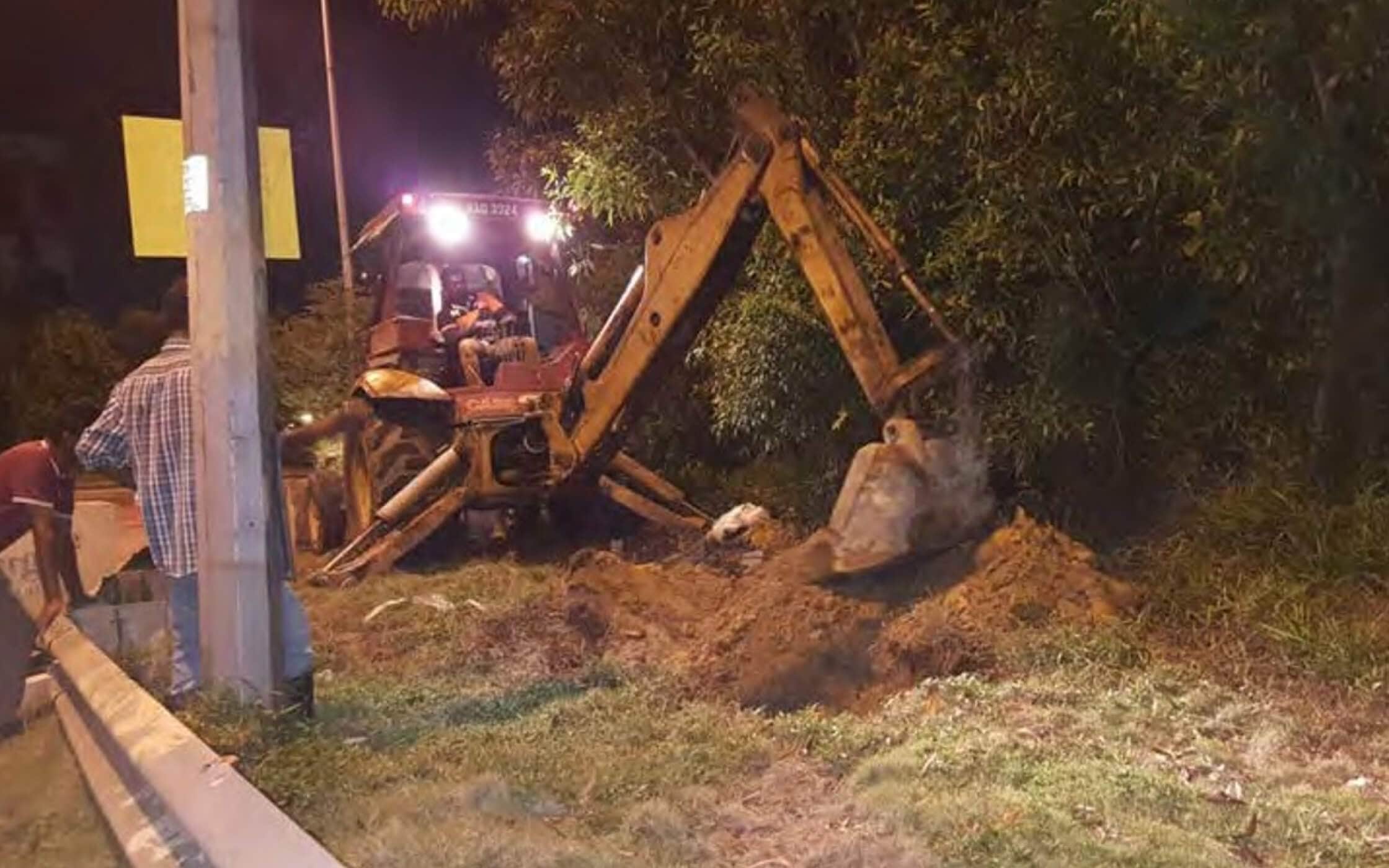 Installation of manholes at Besraya
